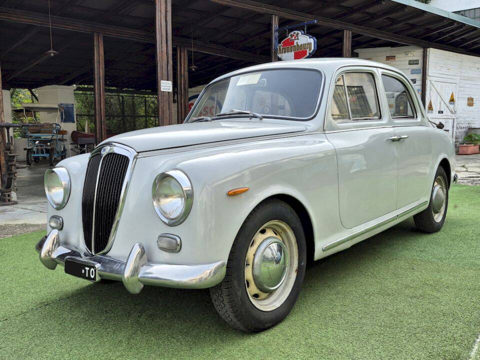 Image 5/53 of Lancia Appia C10 (1957)
