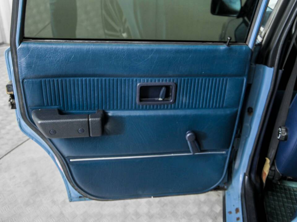 Bild 33/50 von Volvo 245 (1980)