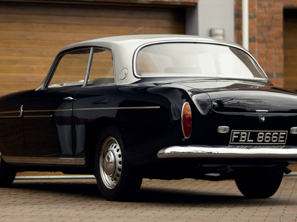 Image 15/50 of Bristol 409 (1967)