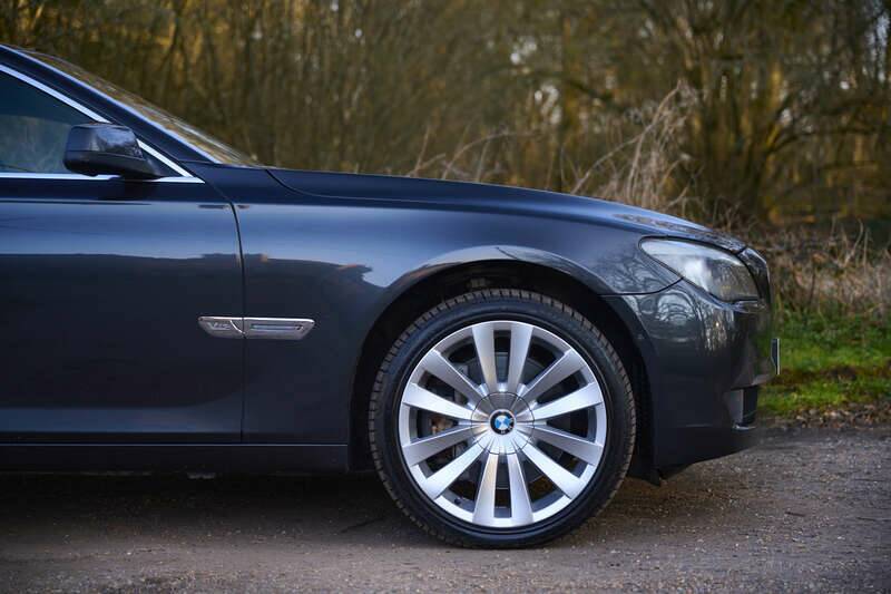 Image 12/50 de BMW 760Li (2011)