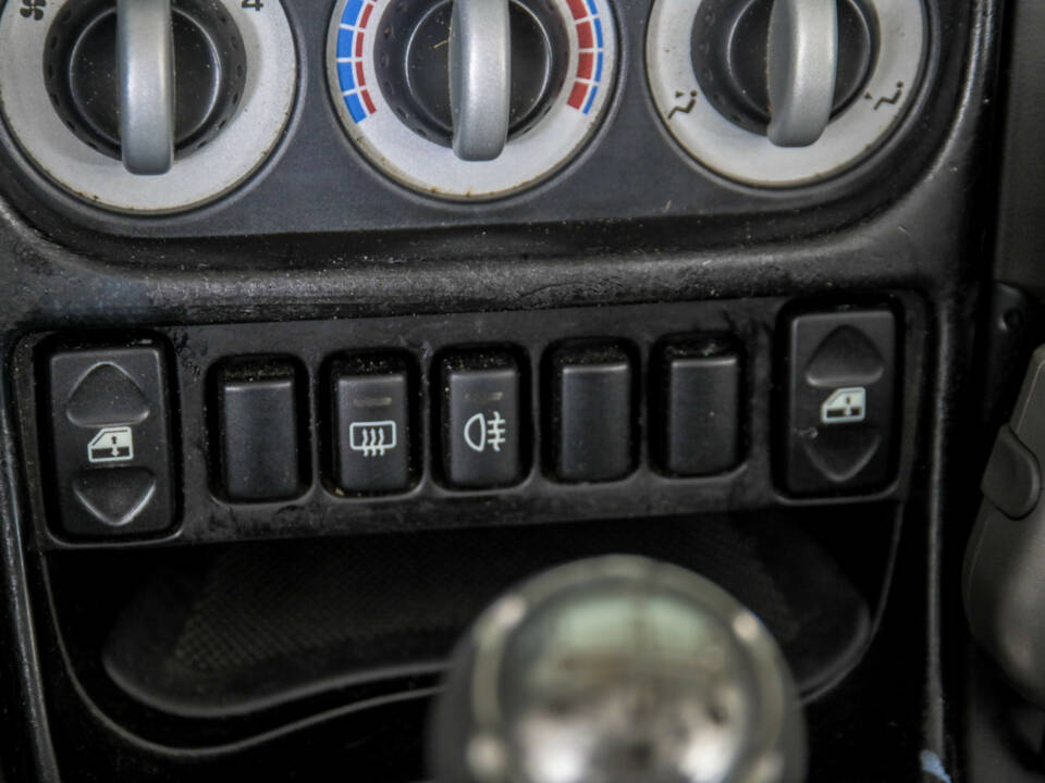 Bild 29/50 von MG F 1.8i (2000)