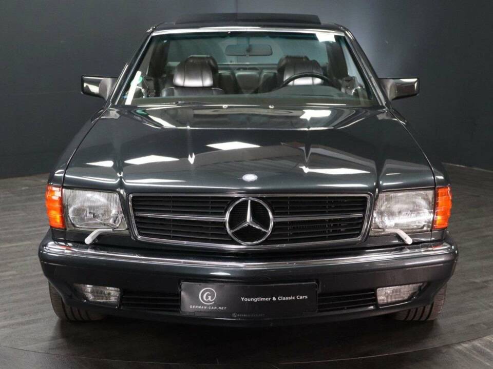 Imagen 9/30 de Mercedes-Benz 560 SEC (1989)