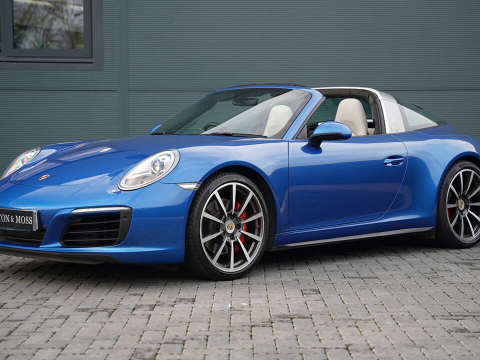 Bild 4/50 von Porsche 911 Carrera 4S (2017)