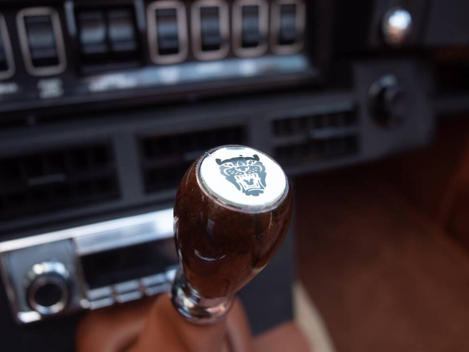 Bild 52/84 von Jaguar E-Type V12 (1973)