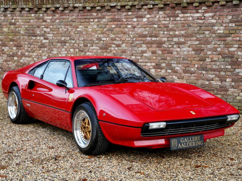 Imagen 11/50 de Ferrari 308 GTB (1977)