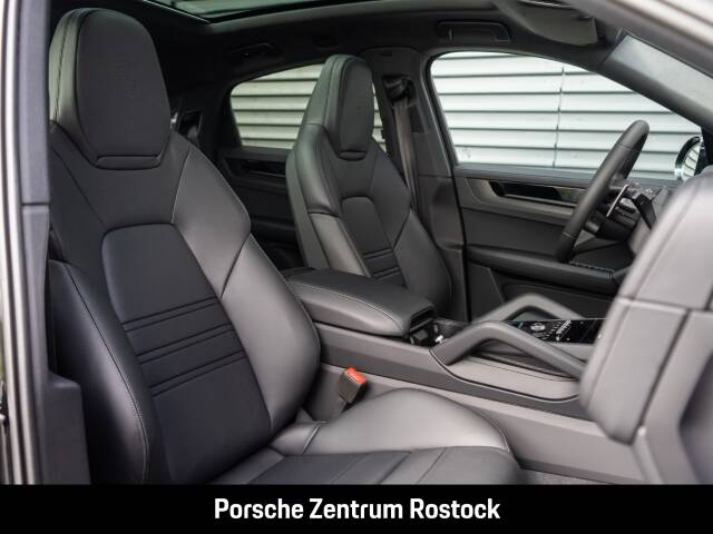 Imagen 20/38 de Porsche Cayenne Coupé E-Hybrid (1900)