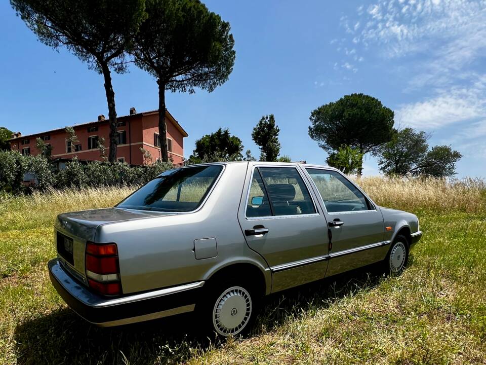 Afbeelding 10/81 van Lancia Thema I.E. (1986)