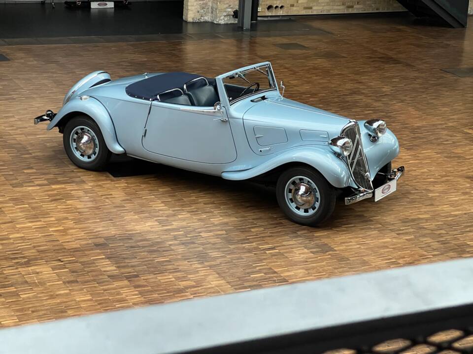 Image 9/39 de Citroën Traction Avant 11 BL Légère (1939)