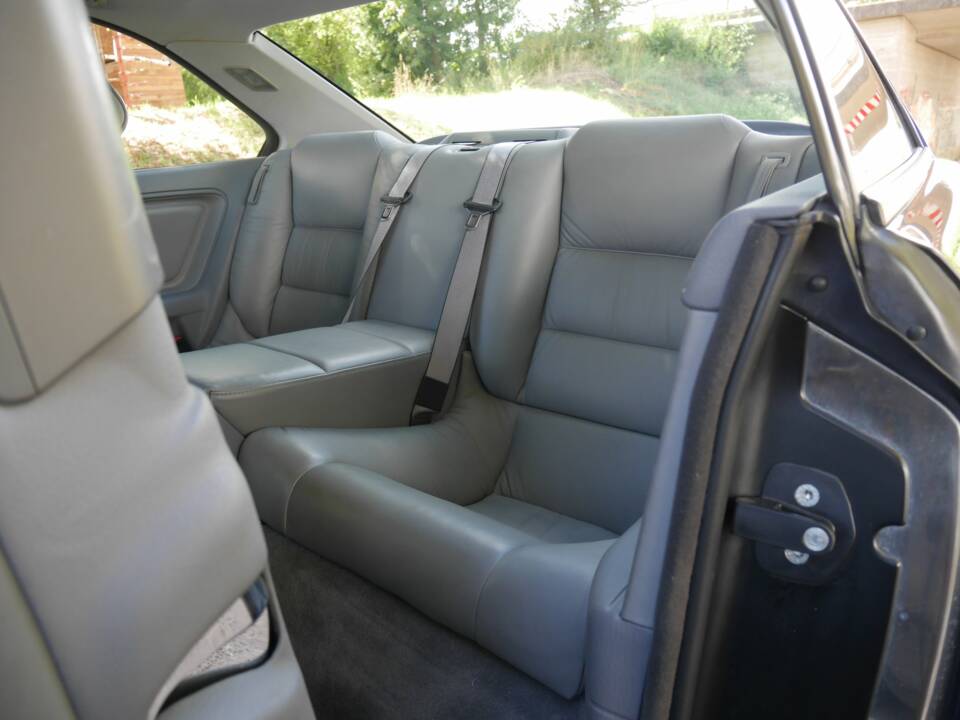 Immagine 25/32 di BMW 840Ci (1994)
