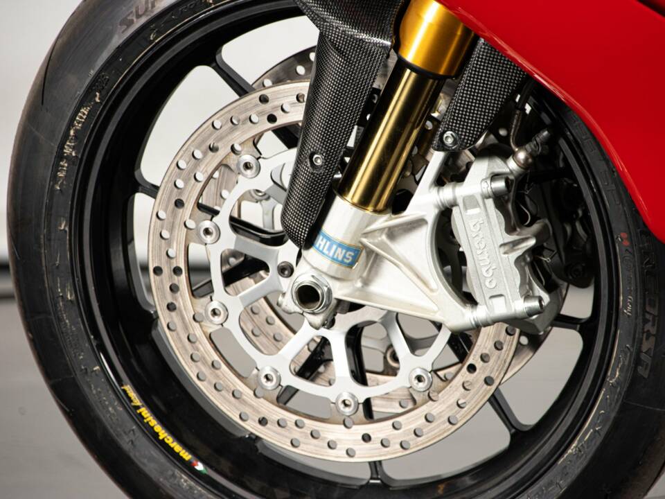 Image 17/50 of Ducati DUMMY (2004)