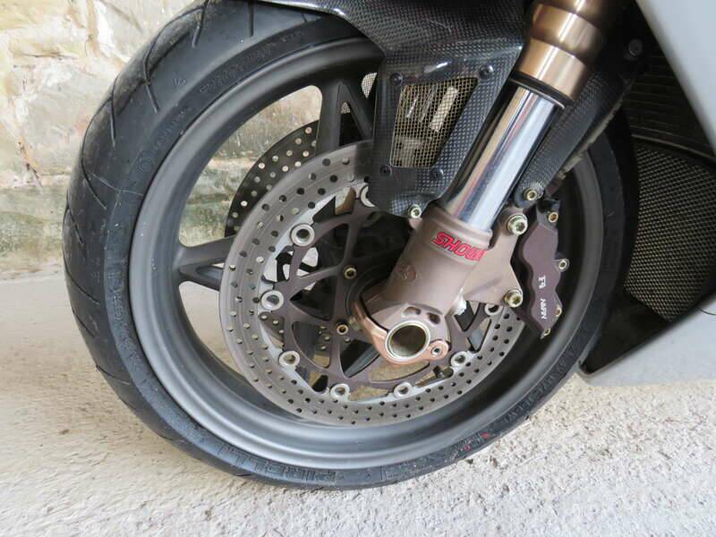 Bild 29/38 von MV Agusta DUMMY (2000)