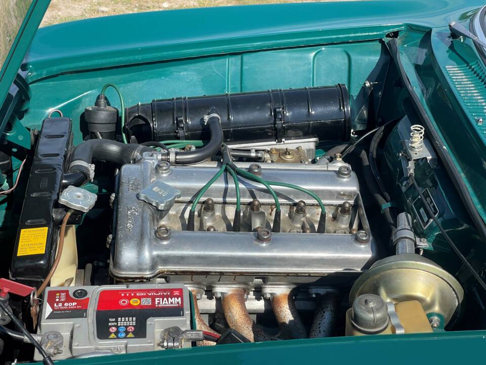 Immagine 11/12 di Alfa Romeo Giulia GT 1300 Junior (1969)