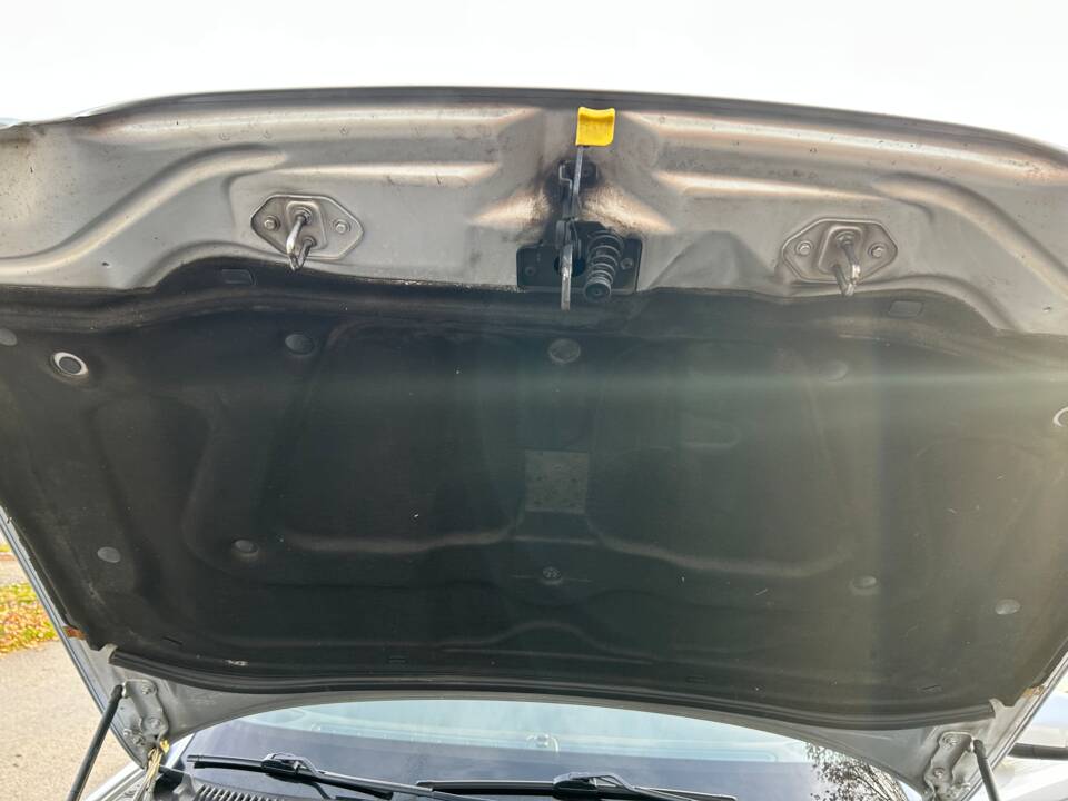 Bild 23/24 von Jaguar XJ 2.7 D (2007)