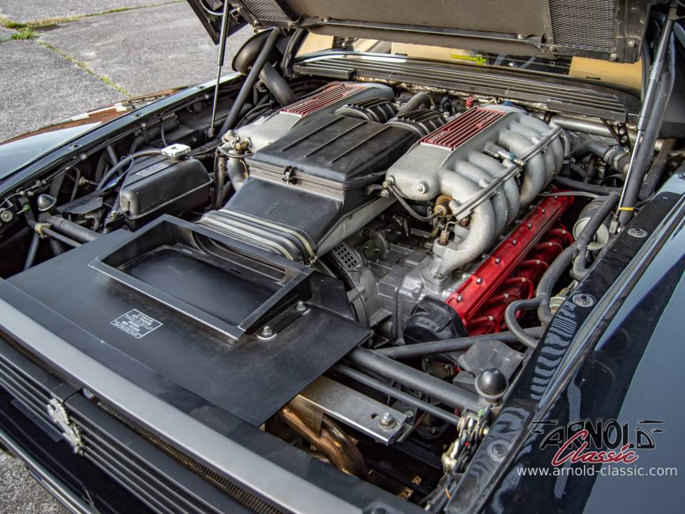 Bild 25/29 von Ferrari Testarossa (1987)