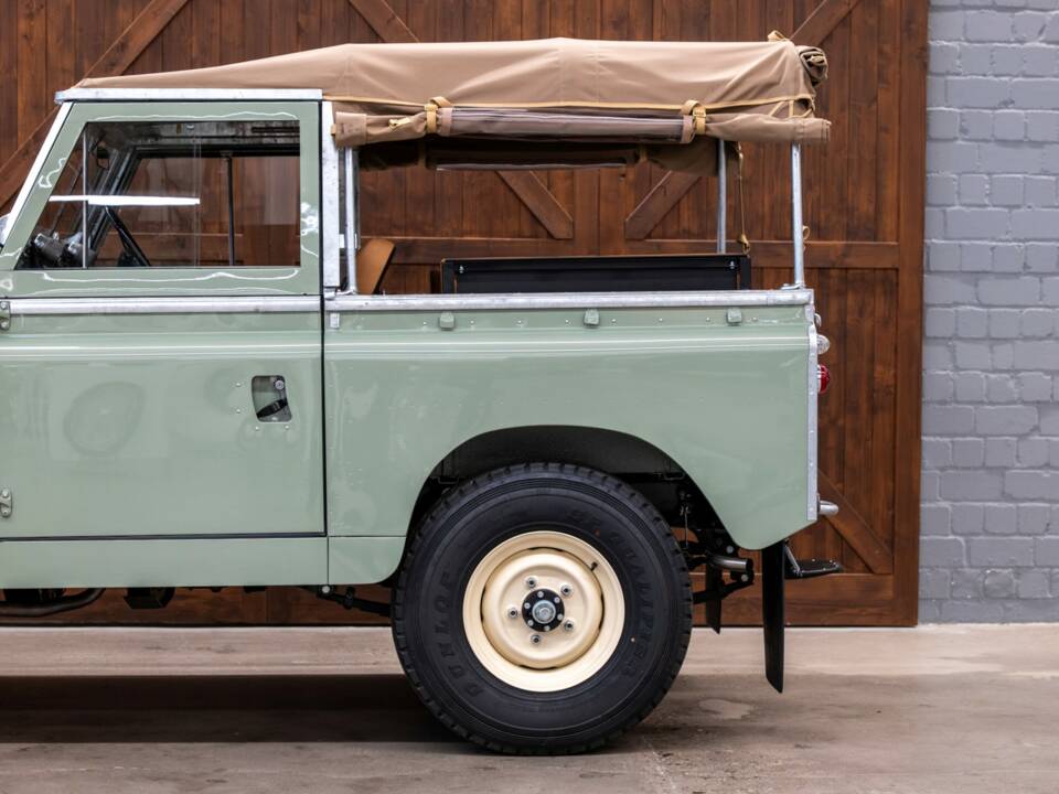 Immagine 7/48 di Land Rover 88 (1963)