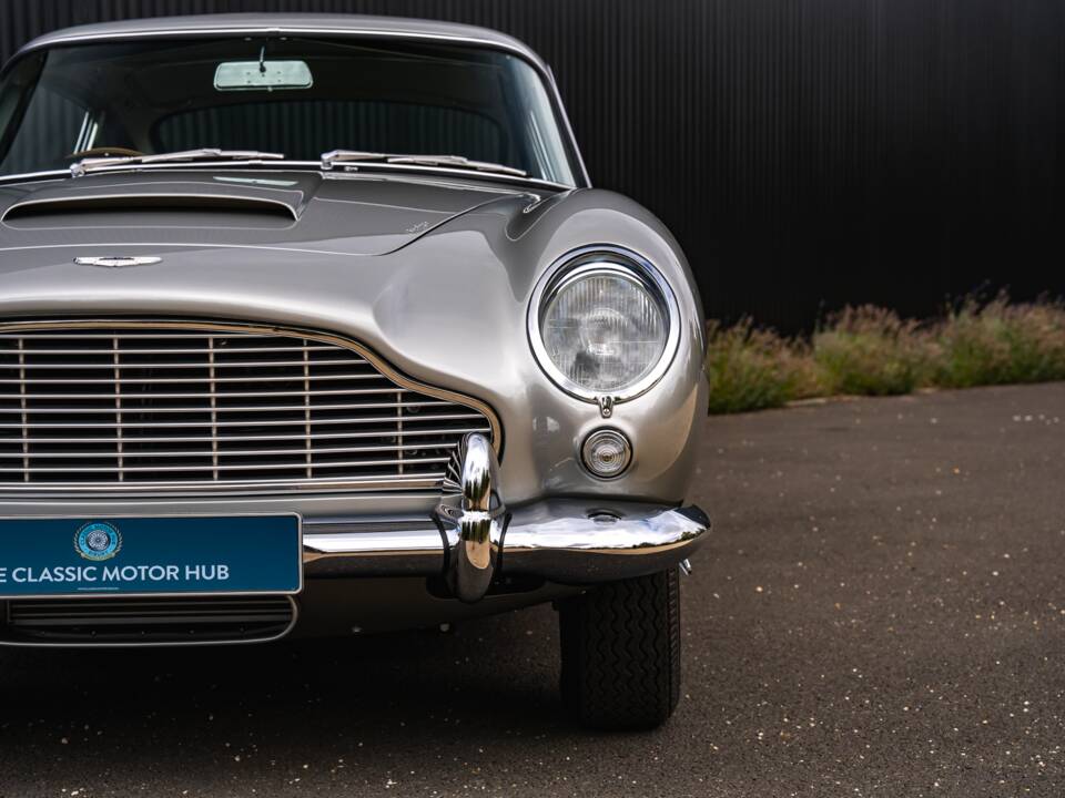 Image 36/42 de Aston Martin DB 5 (1964)