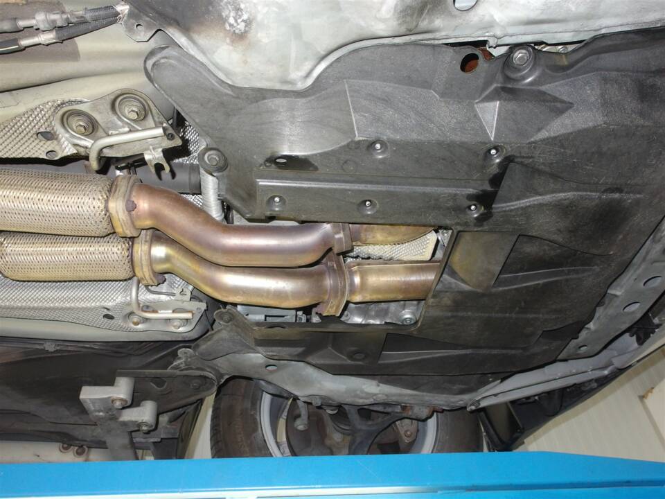 Bild 79/97 von Volvo XC90 V8 (2005)