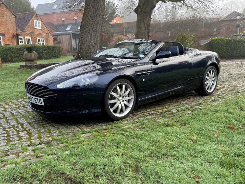 Image 5/48 of Aston Martin DB 9 Volante (2007)