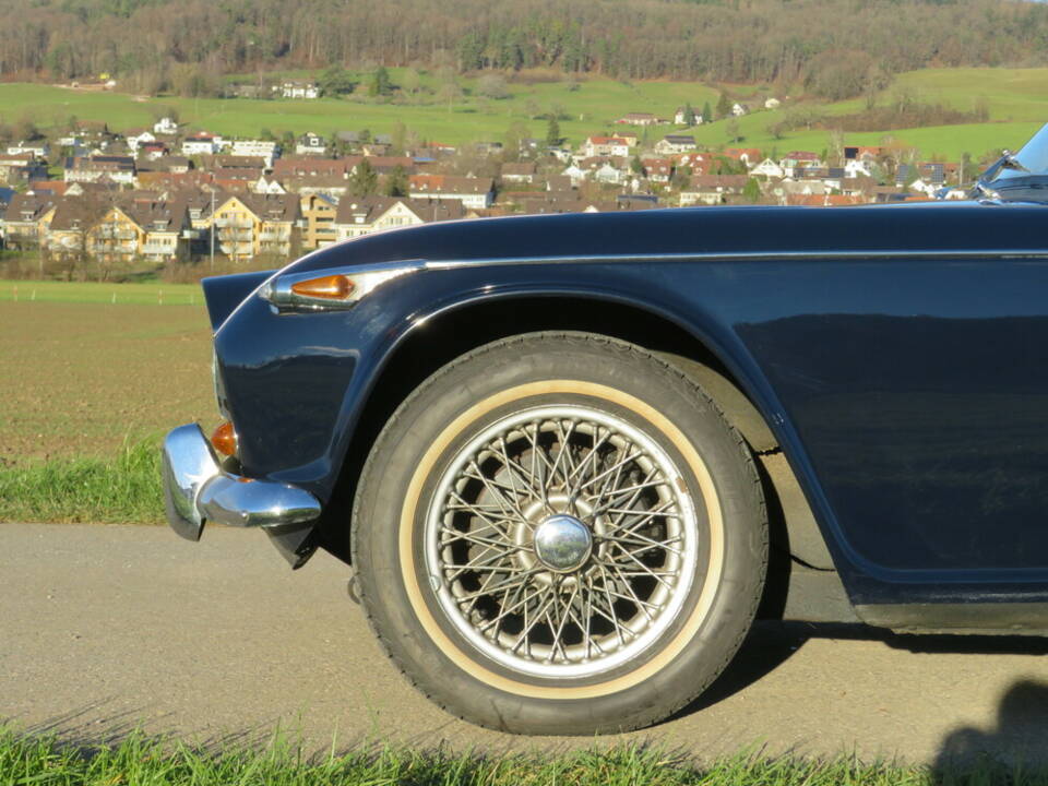 Bild 16/16 von Triumph TR 4A IRS (1967)