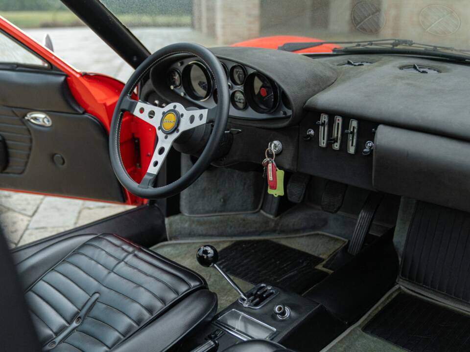 Image 36/50 of Ferrari Dino 246 GT (1971)