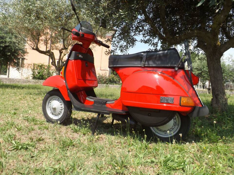 Image 3/50 of Piaggio Vespa T5 (1986)