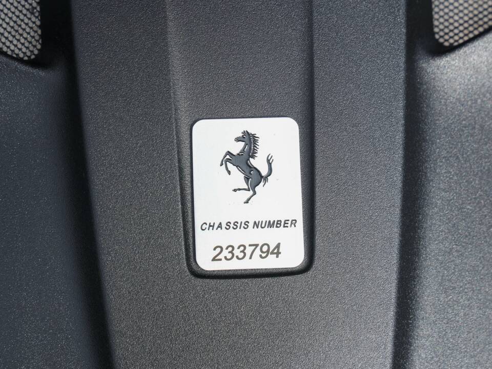 Immagine 31/50 di Ferrari GTC4Lusso (2018)