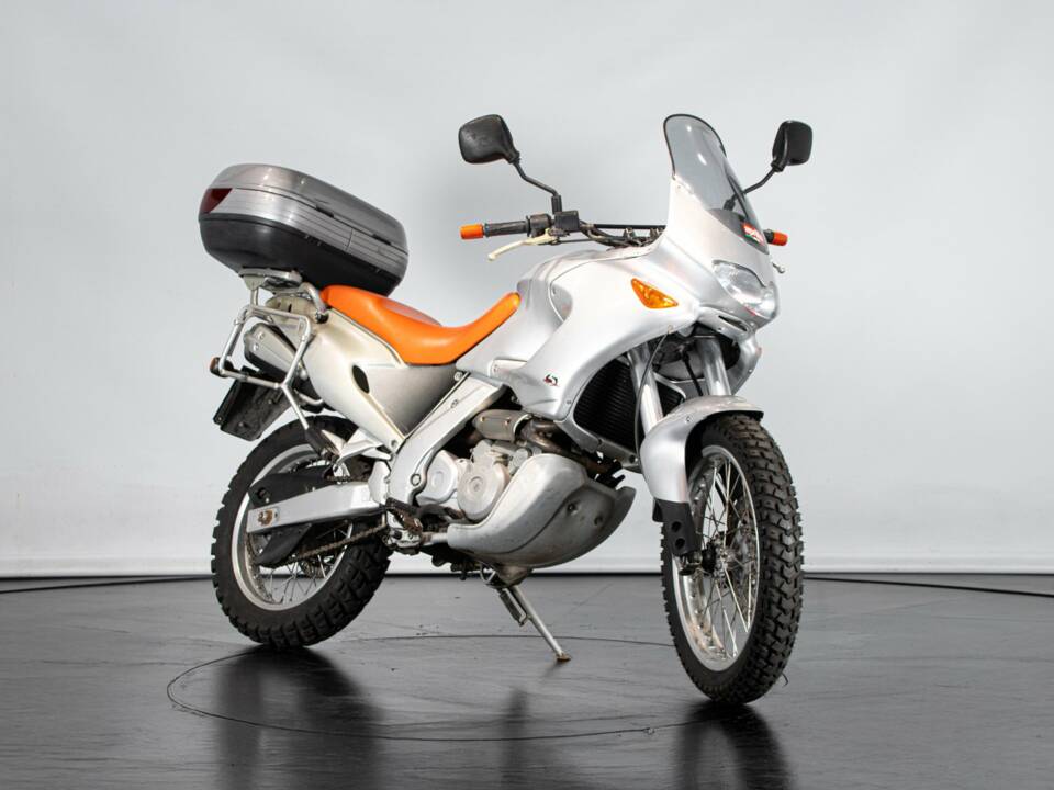 Bild 5/50 von Aprilia DUMMY (1999)