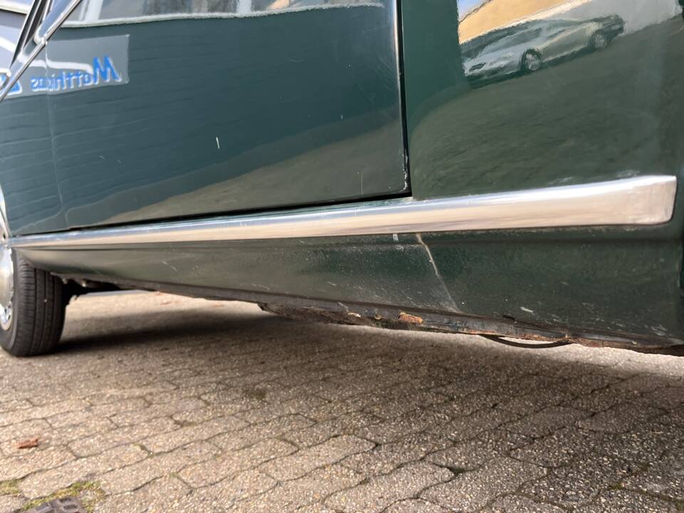 Image 35/88 of Audi 100 LS (1970)