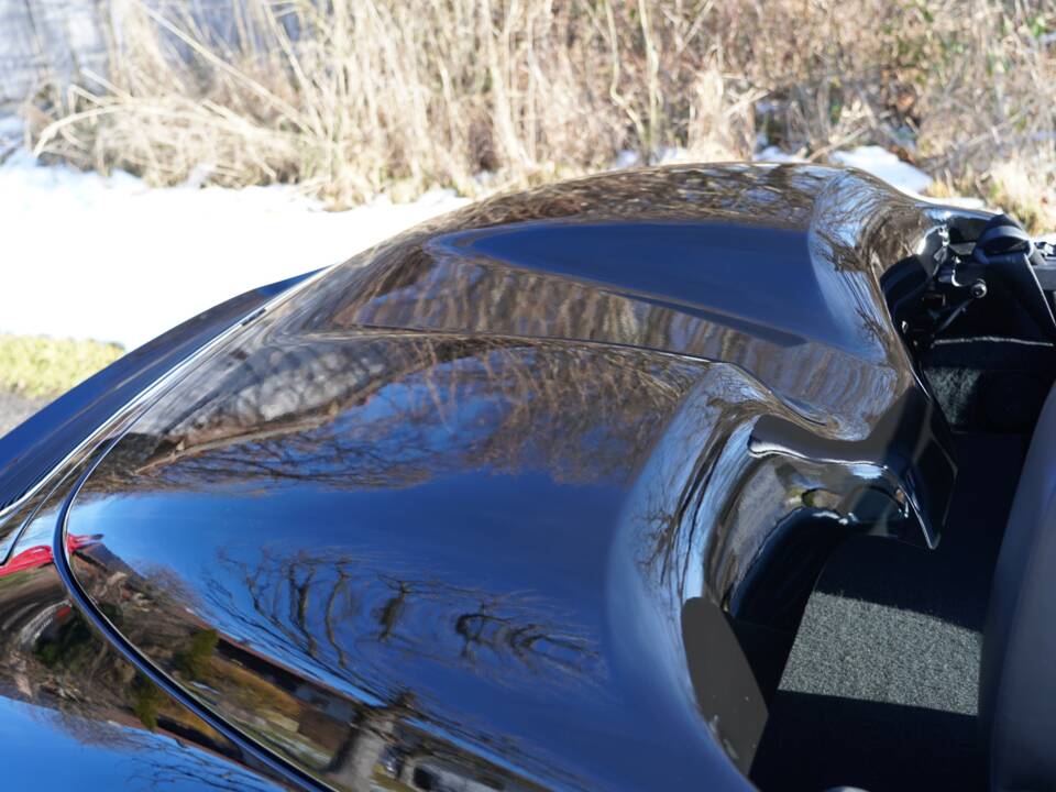 Image 13/15 de Porsche 911 Speedster (1993)