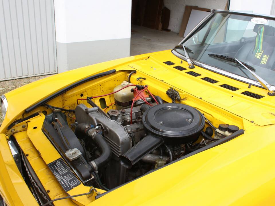 Immagine 6/9 di FIAT 124 Spider CS1 (1975)