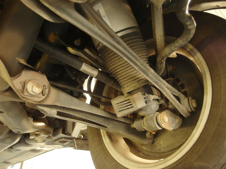 Image 93/99 of Porsche Cayenne Turbo (2007)