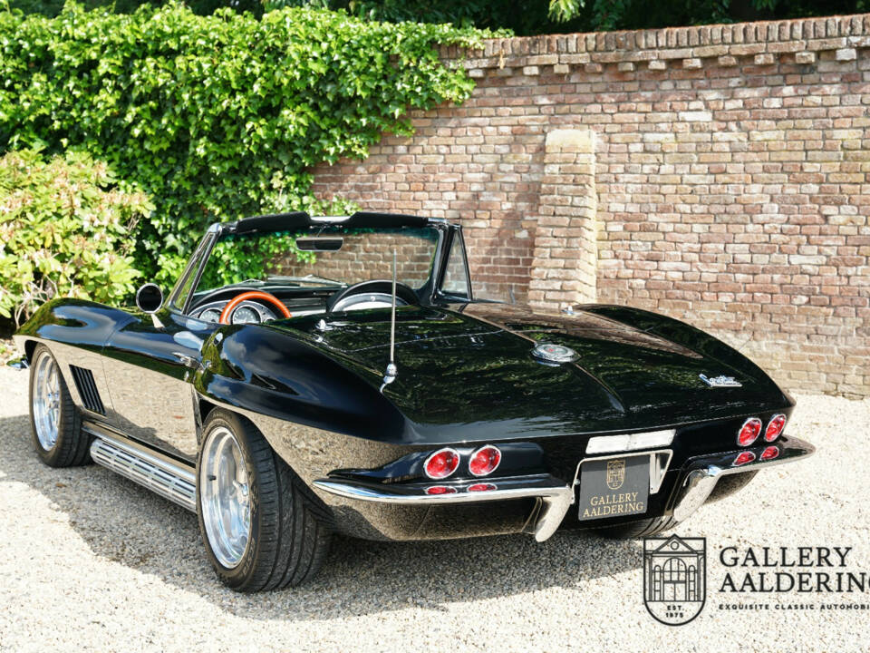 Image 44/50 of Chevrolet Corvette Sting Ray Convertible (1964)