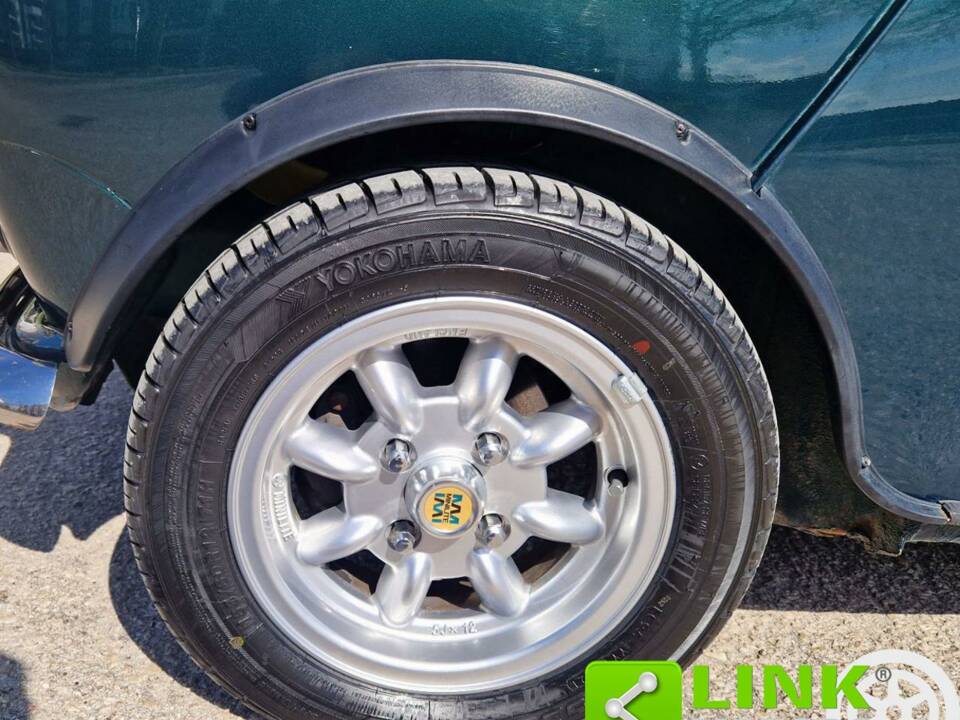 Image 7/10 de Rover Mini 1.3i (1995)