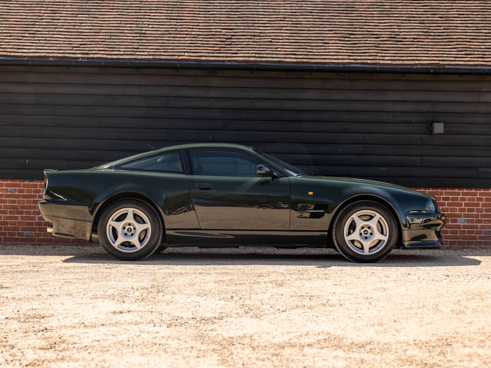 Image 5/63 de Aston Martin Vantage Le Mans (1999)