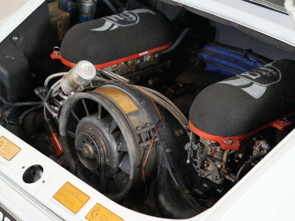 Image 19/29 of Porsche 911 Carrera RS 2.7 (Touring) (1973)