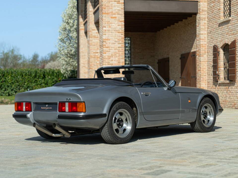 Immagine 8/50 di TVR S2 (1989)