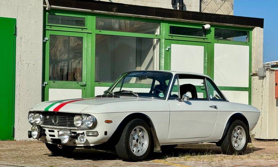 Image 12/16 de Lancia Fulvia Coupe HF 1.6 (1971)