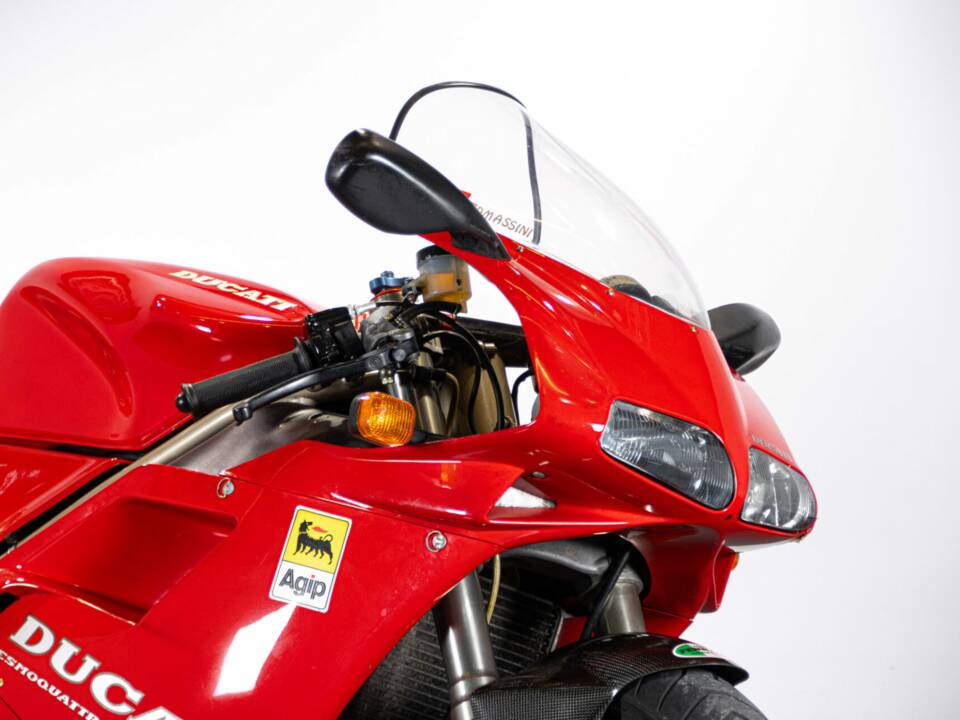 Bild 42/50 von Ducati 916 (1994)