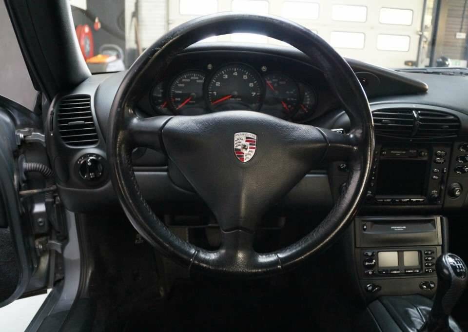 Afbeelding 8/50 van Porsche 911 Carrera (2001)