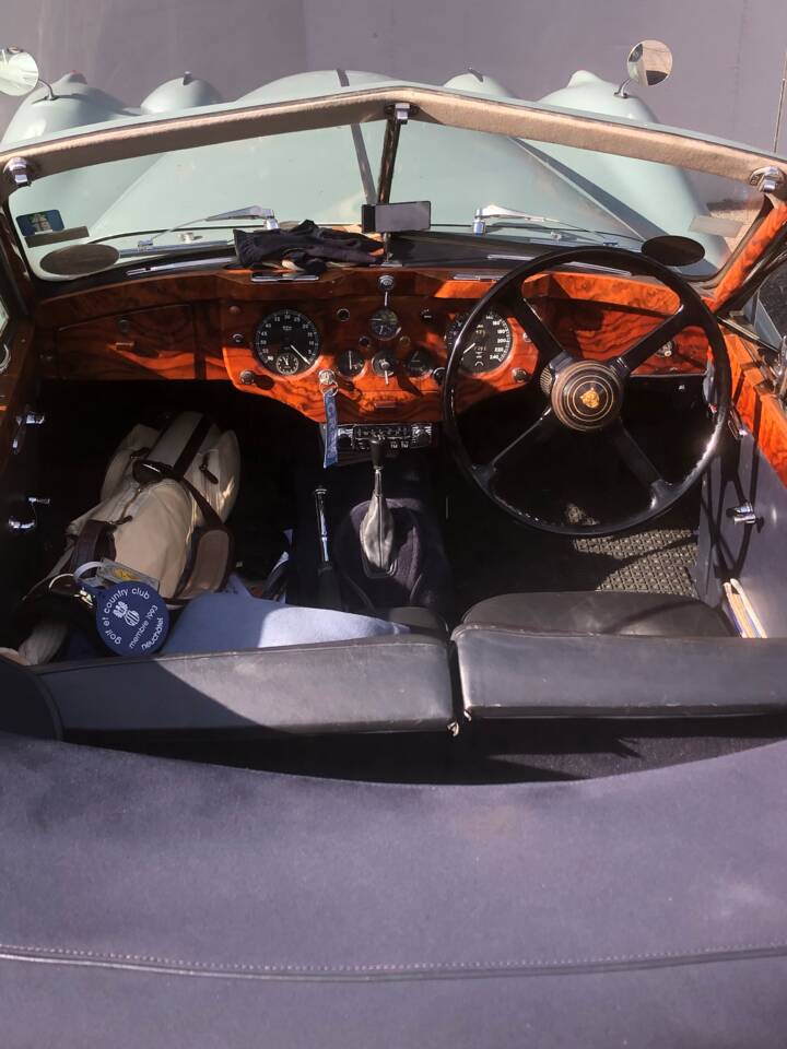 Image 20/22 of Jaguar XK 140 DHC (1954)