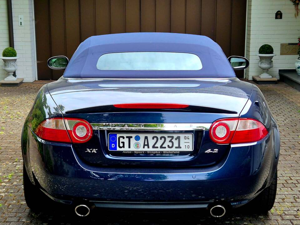 Image 4/10 of Jaguar XK 4.2 (2007)