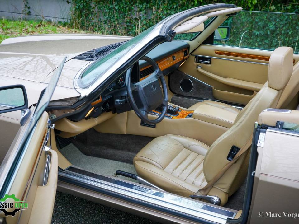 Imagen 5/38 de Jaguar XJ-S Convertible (1990)