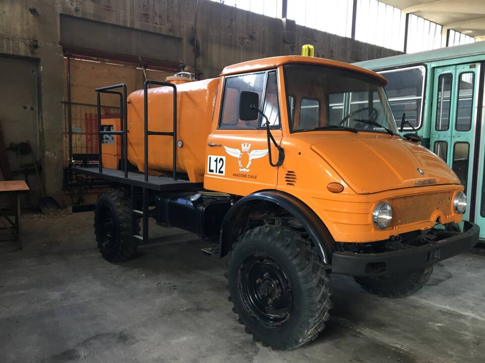 Bild 1/15 von Mercedes-Benz Unimog 404 S (1971)