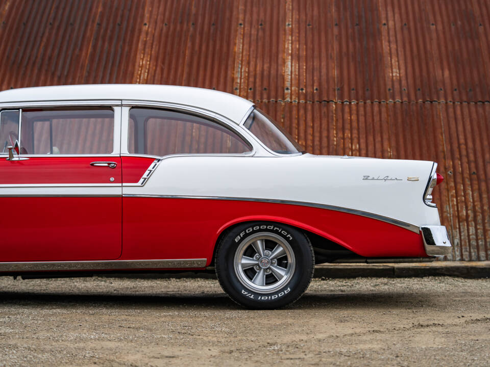 Image 14/44 of Chevrolet Bel Air Hardtop Coupe (1956)