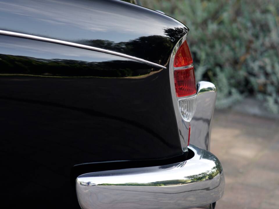 Immagine 8/35 di Mercedes-Benz 220 SE (1960)