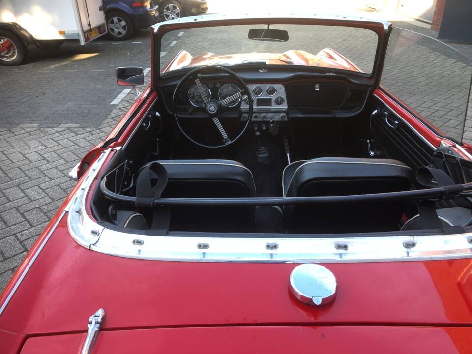 Afbeelding 7/27 van Triumph TR 4 (1962)