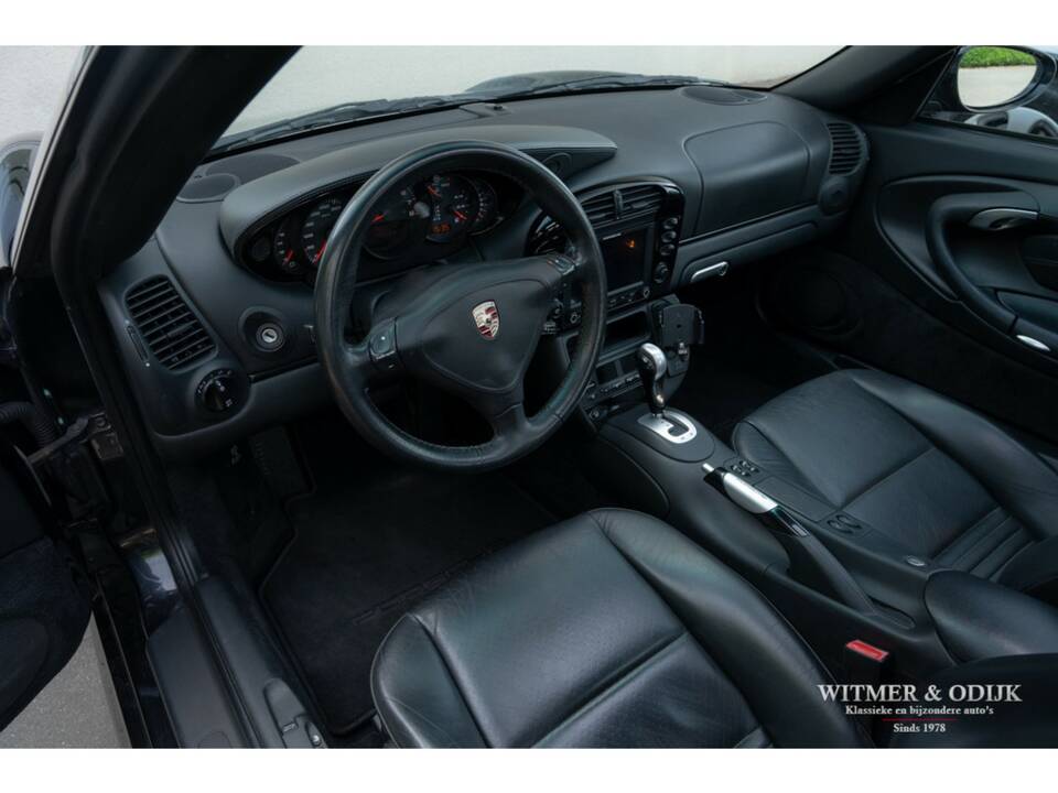 Afbeelding 4/29 van Porsche 911 Carrera 4S (2002)
