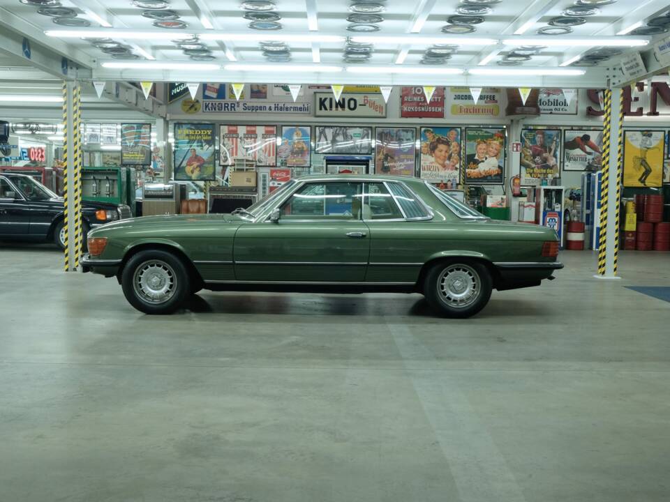 Image 4/50 de Mercedes-Benz 350 SLC (1973)