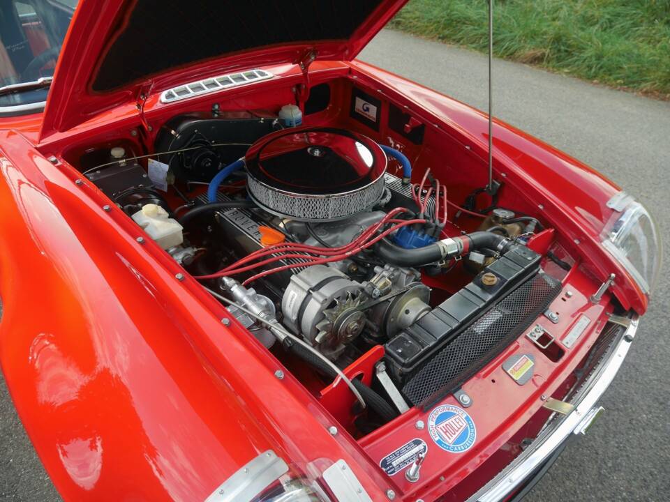 Image 30/50 of MG MGB GT V8 SEC (1971)