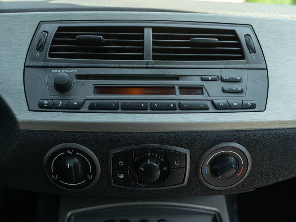 Image 34/49 of BMW Z4 2.2i (2004)